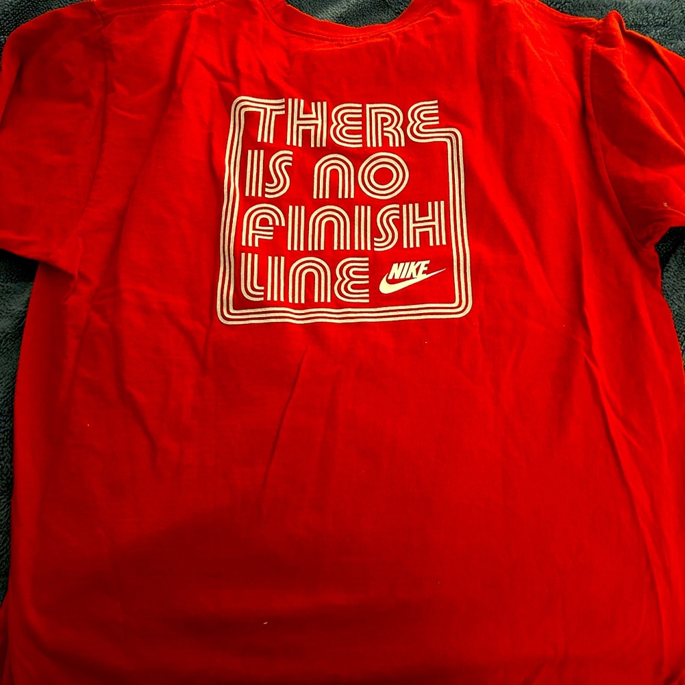 Nike tee - There is no finish line